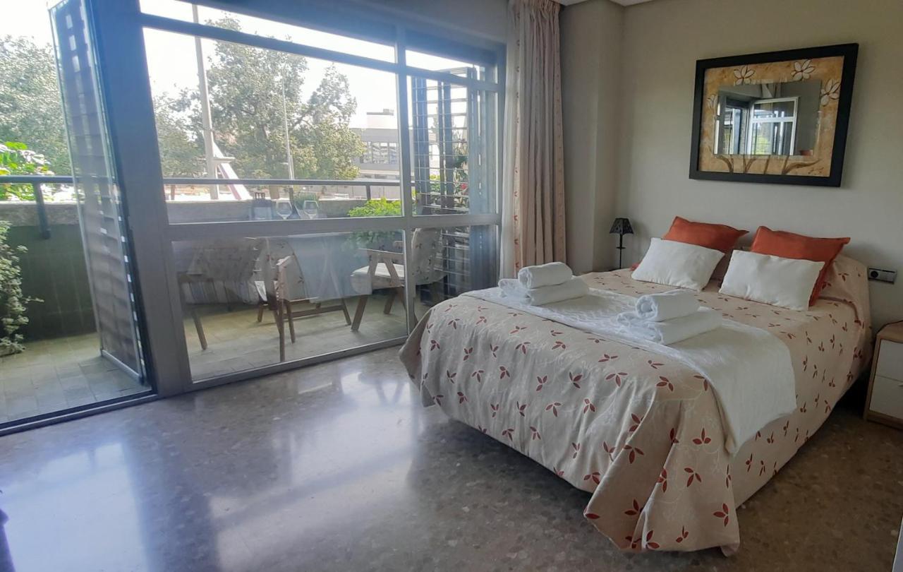 Feria Apartment, Near Plaza Espana Sevilla Kültér fotó